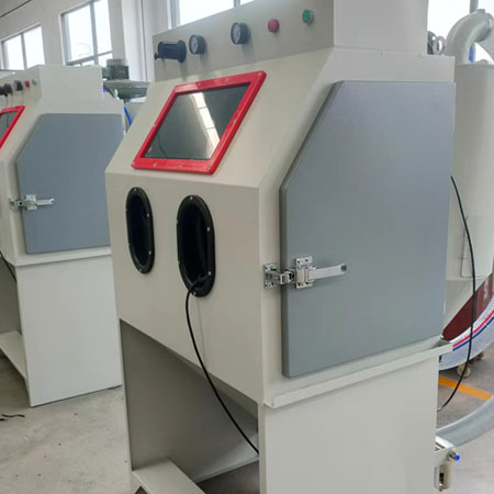 山西手动加压式喷砂机